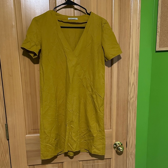Zara Mustard Mini Dress - Picture 1 of 3